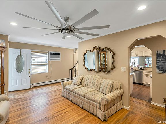 5th image of 1159 Slabey Avenue