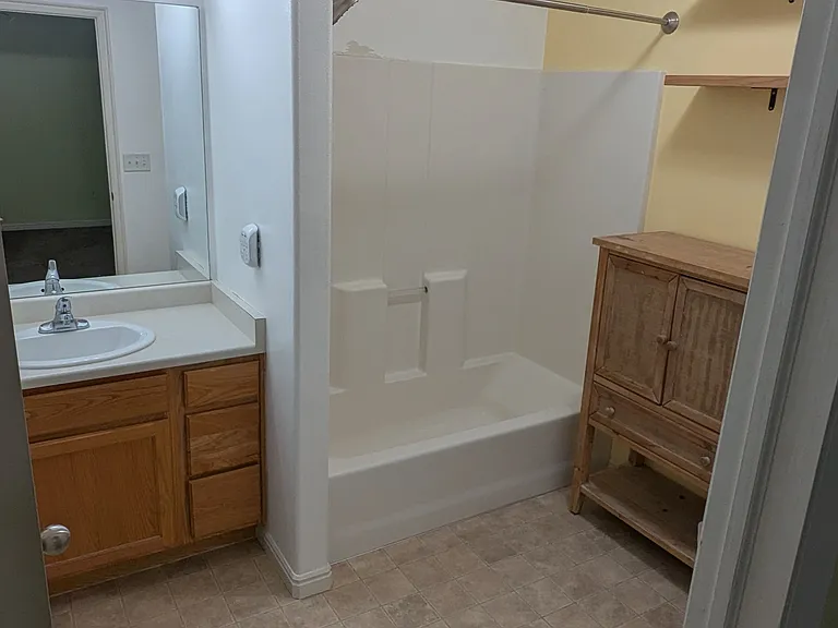 2383 S 1350 W — Photo 12