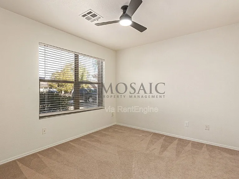 15667 W Port Au Prince Ln — Photo 19