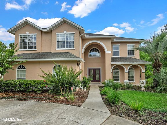 2nd image of 7806 CHIPWOOD Lane