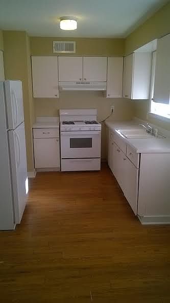 1st image of 4437 Powell Ave APT 7