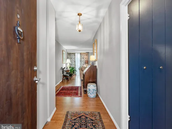 2401 Pennsylvania Ave APT 204, Wilmington, DE 19806