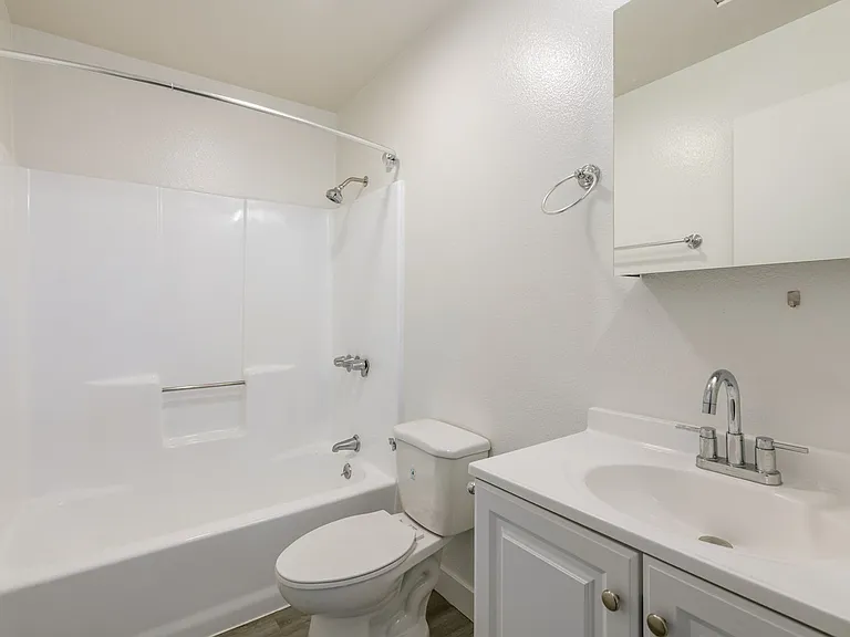 5533 Barton Ave — Photo 34