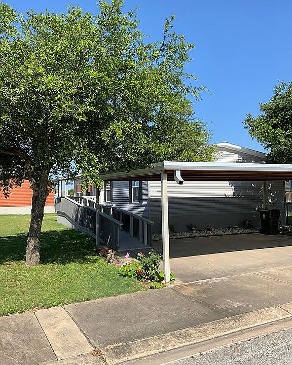 2nd image of 2128 Stone View Ct