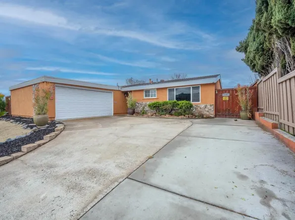 2480 Palace Dr, San Diego, CA 92123