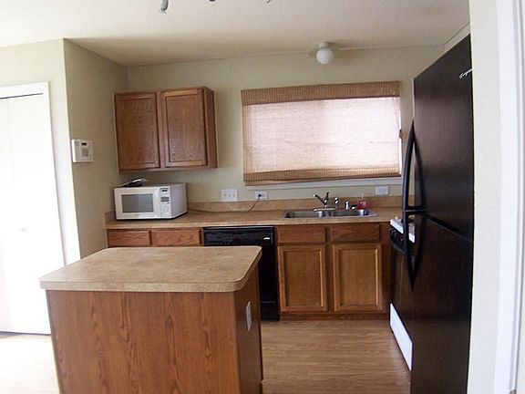 4th image of 19618 Green Chase Ln
