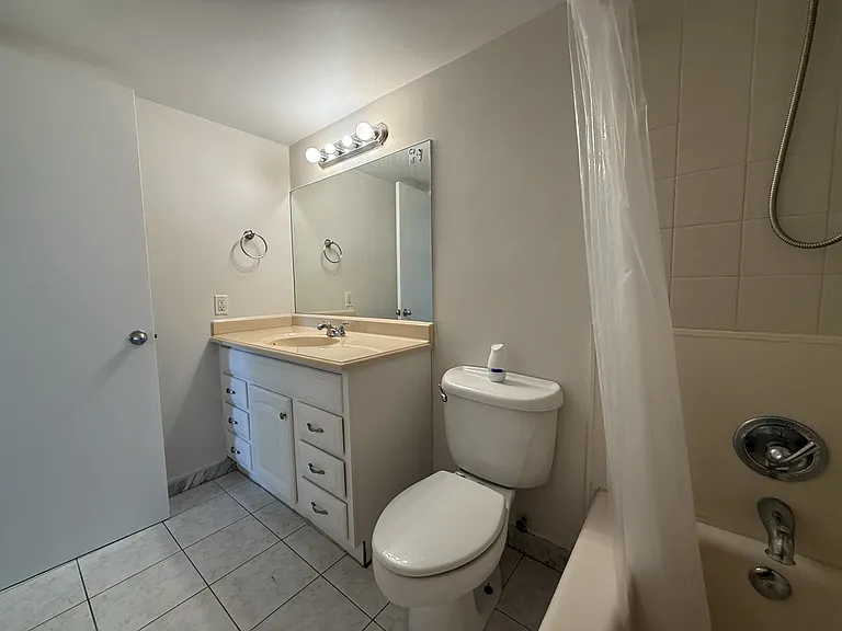 Full bathroom