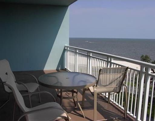 2nd image of 2228 Beach Blvd #509
