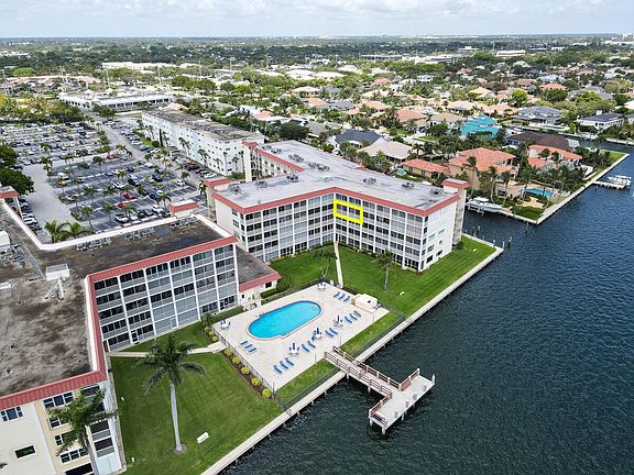 4th image of 105 Paradise Harbour Boulevard #406