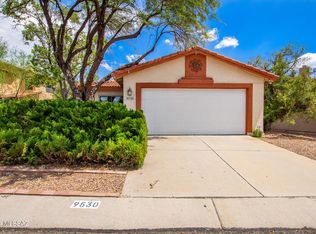 9530 N Albatross Dr, Tucson, AZ 85742