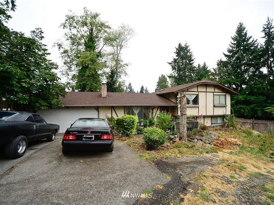 1st image of 9903 75th Ave E