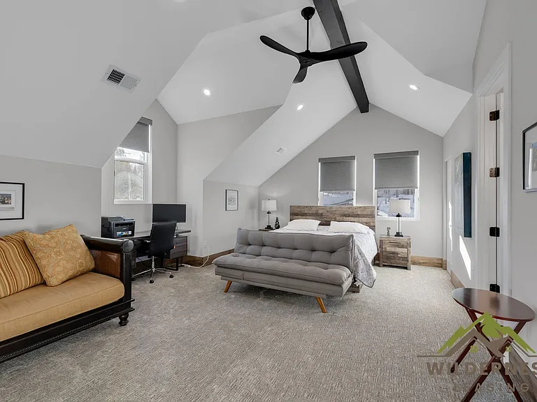 332 Lake View Dr — Photo 16