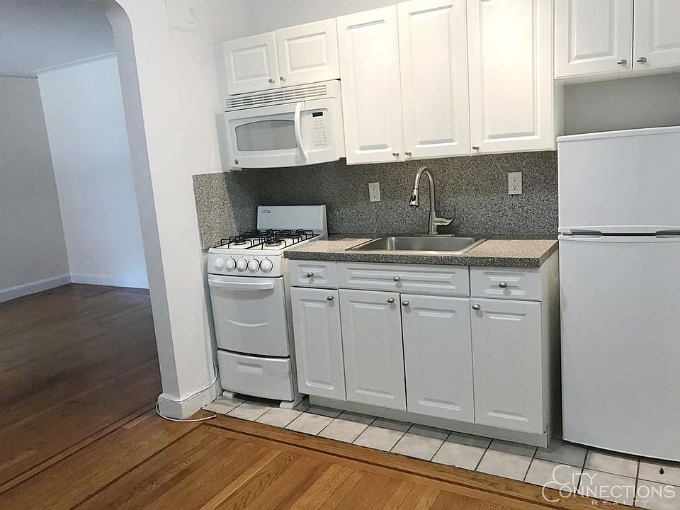 1st image of 212 W 22nd St APT 2D