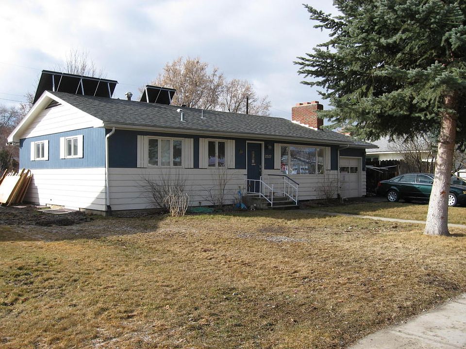 1st image of 2527 Briggs St