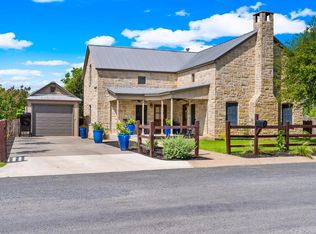 113 Settlement Dr, Fredericksburg, TX 78624