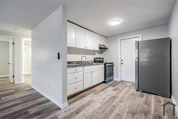 1707 E Idell St #A — Photo 11