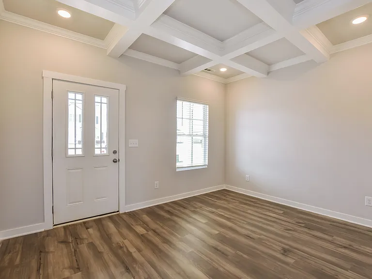26242 Beech Grove Ln — Photo 8