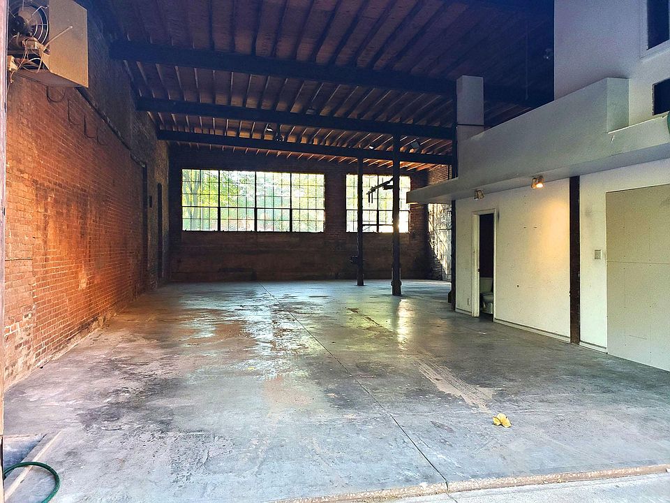 2nd image of 163 Saunier St