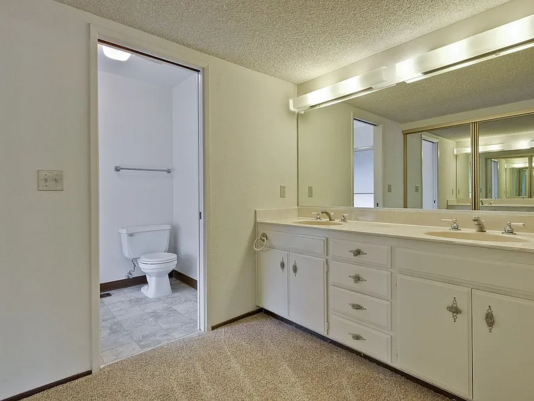 8224 Claret Ct — Photo 27