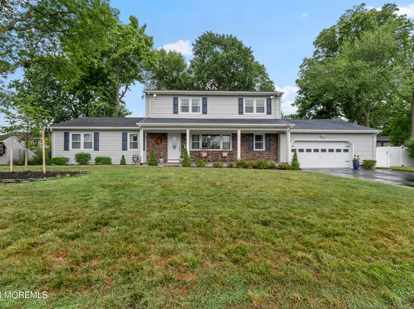 50 Algonquin Ave, Oceanport, NJ 07757