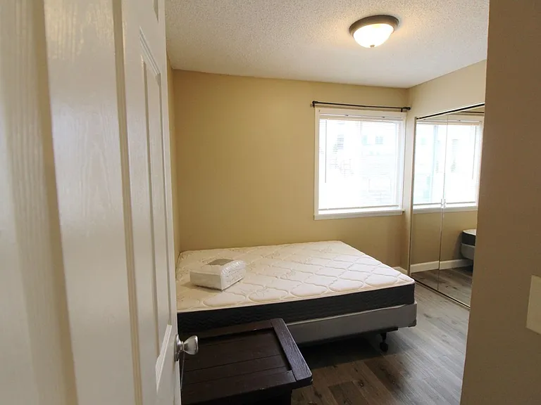 1390H Hunters Rd — Photo 36
