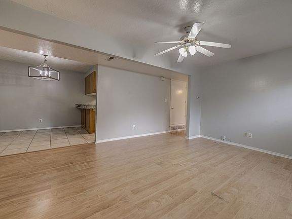 2nd image of 1273 N Riverside Ave #3