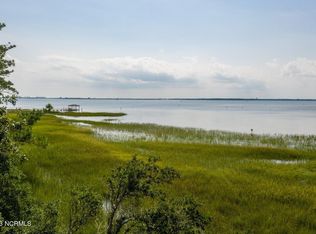 234 Mary Gray Farm Rd, Beaufort, NC 28516