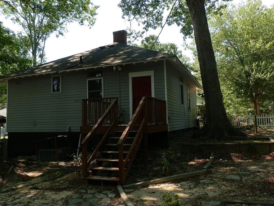 2nd image of 123 6th St
