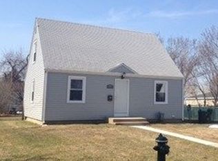 2532 Silver Creek Dr, Franklin Park, IL