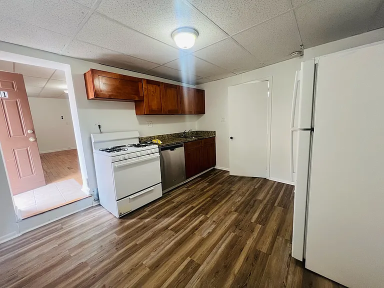 1200 S 10th St #1R — Photo 7