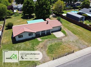 6825 Mullen Pkwy, Redding, CA 96001