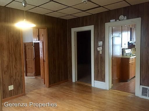 5th image of 995 Van Slyke Ave #1