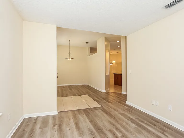 10367 Shelby Creek Rd S — Photo 8