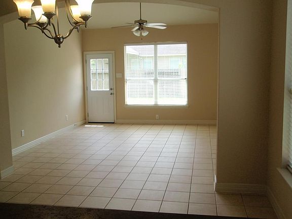 Open room with lots of possibilities!