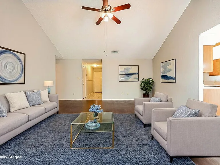 6217 Cool Springs Dr — Photo 3
