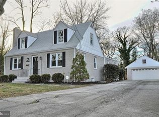 3318 Holloman Rd, Falls Church, VA 22042