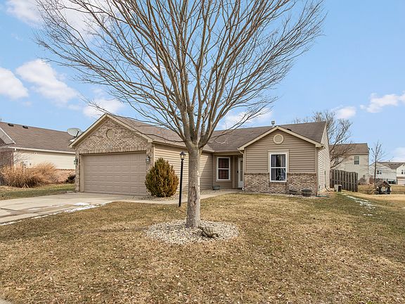 2nd image of 352 Parkview Dr