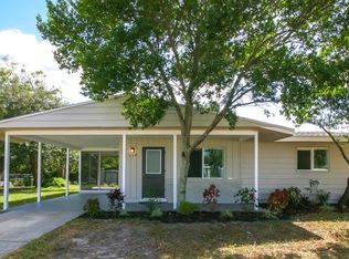 2742 Nancy St, Sarasota, FL 34237