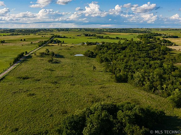 5th image of 406 Nowata Route Rd #1