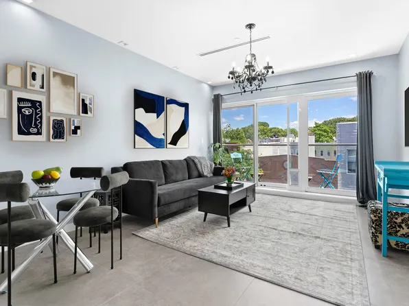 17 Diamond Street image 1 of 7