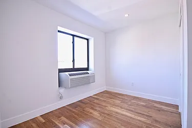 Rented by Makover Group Inc