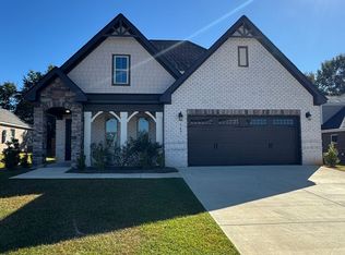 303 Hundley Dr, Enterprise, AL 36330