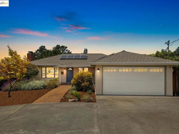 18561 Lamson Rd, Castro Valley, CA 94546