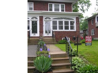862 N Evans St, Pottstown, PA