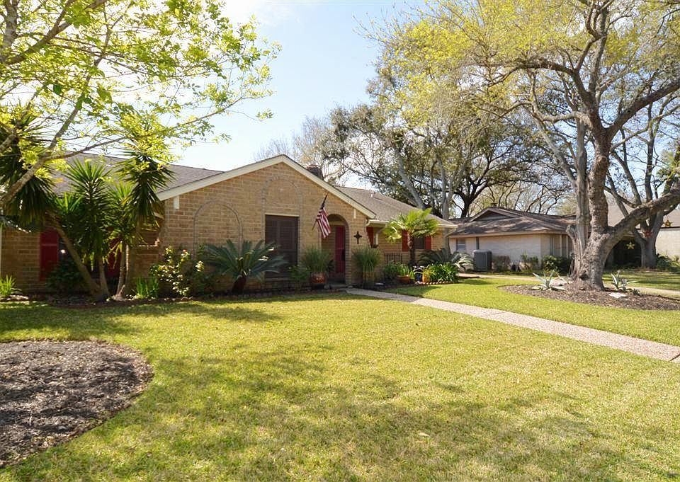 1st image of 1627 Antigua Ln