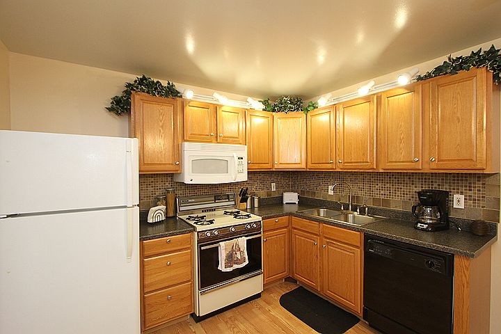 Share The Space With Friends