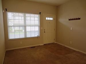 3rd image of 1225 Park Dr