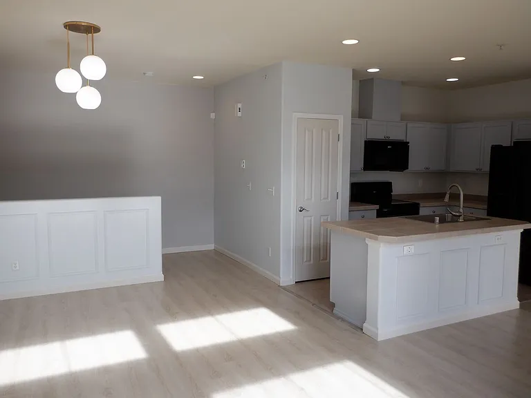 2075 Simmons St #C — Photo 4