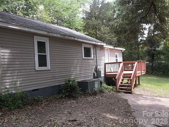 3rd image of 310 Arbor St