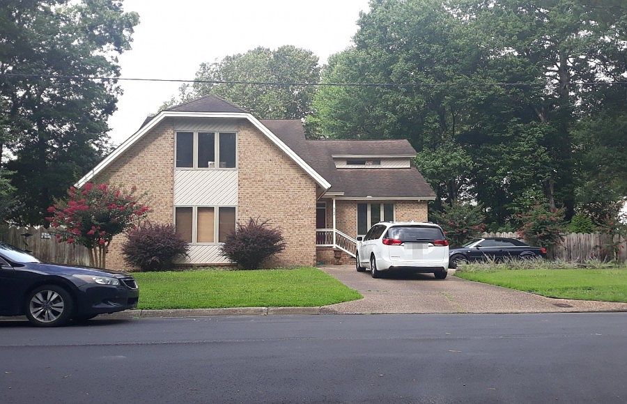 1st image of 512 Archer Dr